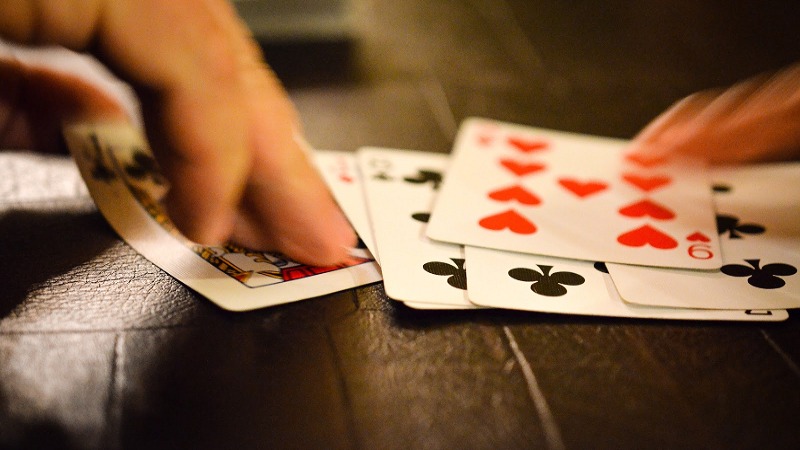 Đánh bài 3 người - Xì tố (Xì phé, Poker) 